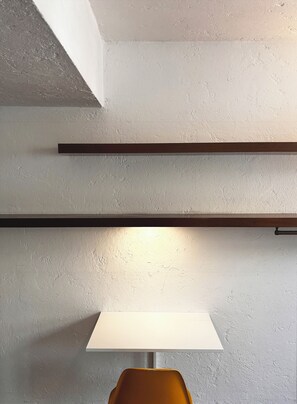Interior - 5 minutes from the Duomo. Comfortable and recently renovated apartment. (Milano)
