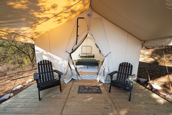 Terrace/patio - Boutique Nature Retreat in the Palomar Mountains (Pauma Valley)