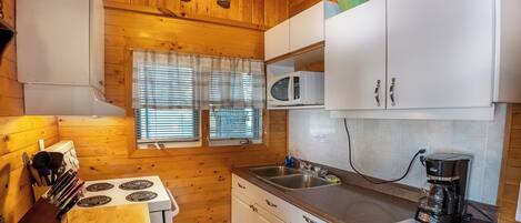 Microwave, oven, stovetop, coffee/tea maker