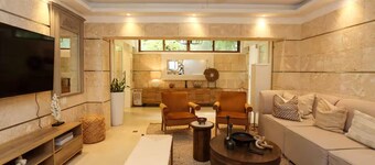 Renewed 2BR Apt. Country House