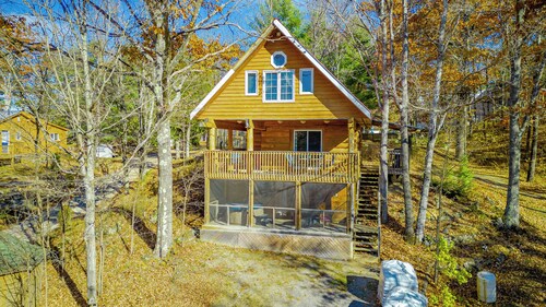 Springwood Cottage Resort - Log Cabin