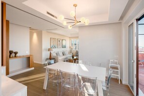 Interior - Lux 4BR Sorrento Home with SeaView Terrace (Sorrento)