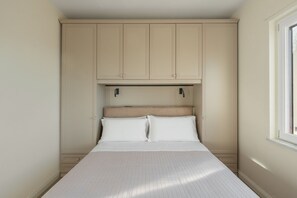Room - Lux 4BR Sorrento Home with SeaView Terrace (Sorrento)