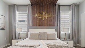 10 Schlafzimmer, Bügeleisen/Bügelbrett, Reisekinderbett