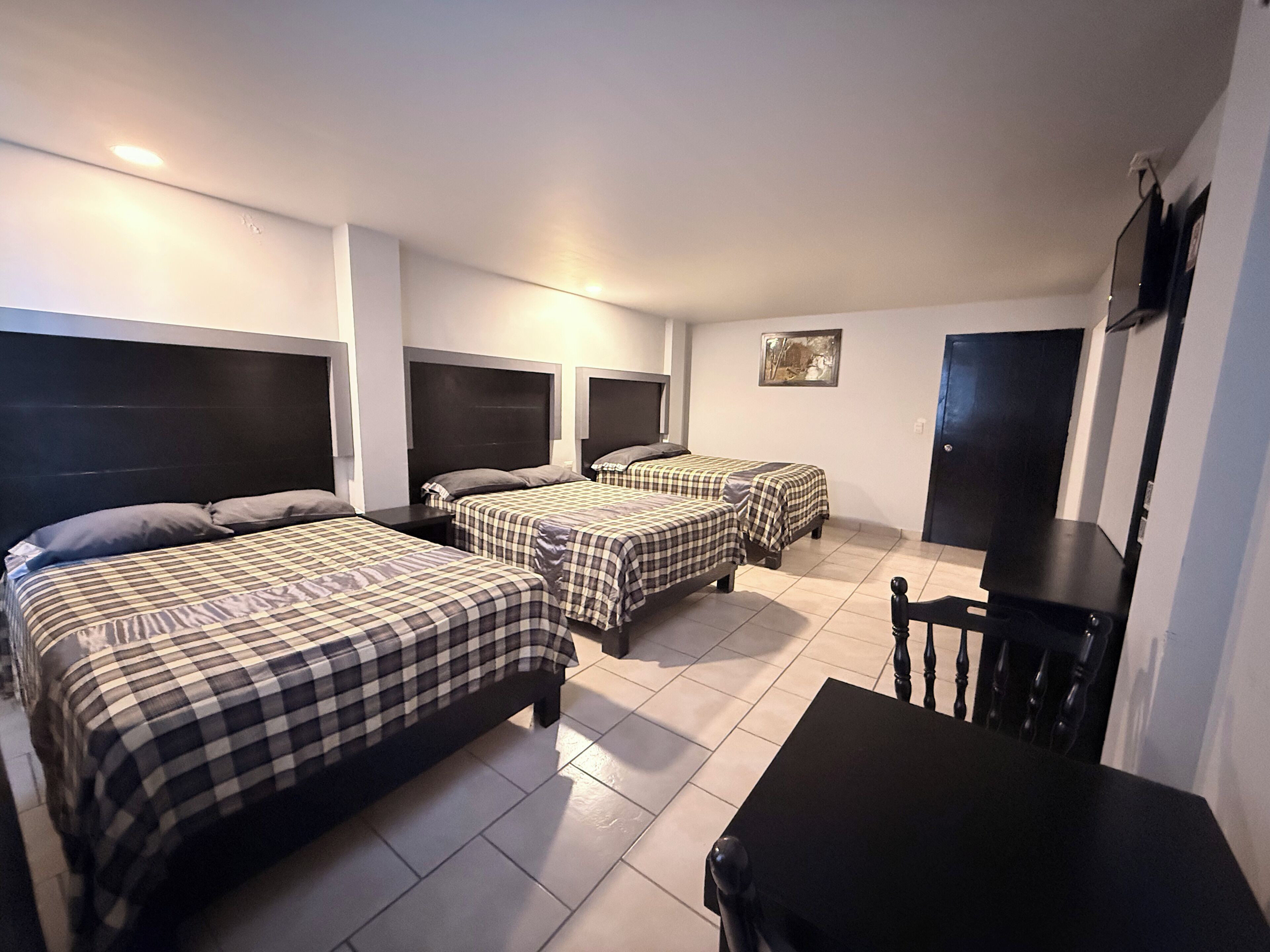 Wi-Fi gratuit, accès pour personnes à mobilité réduite