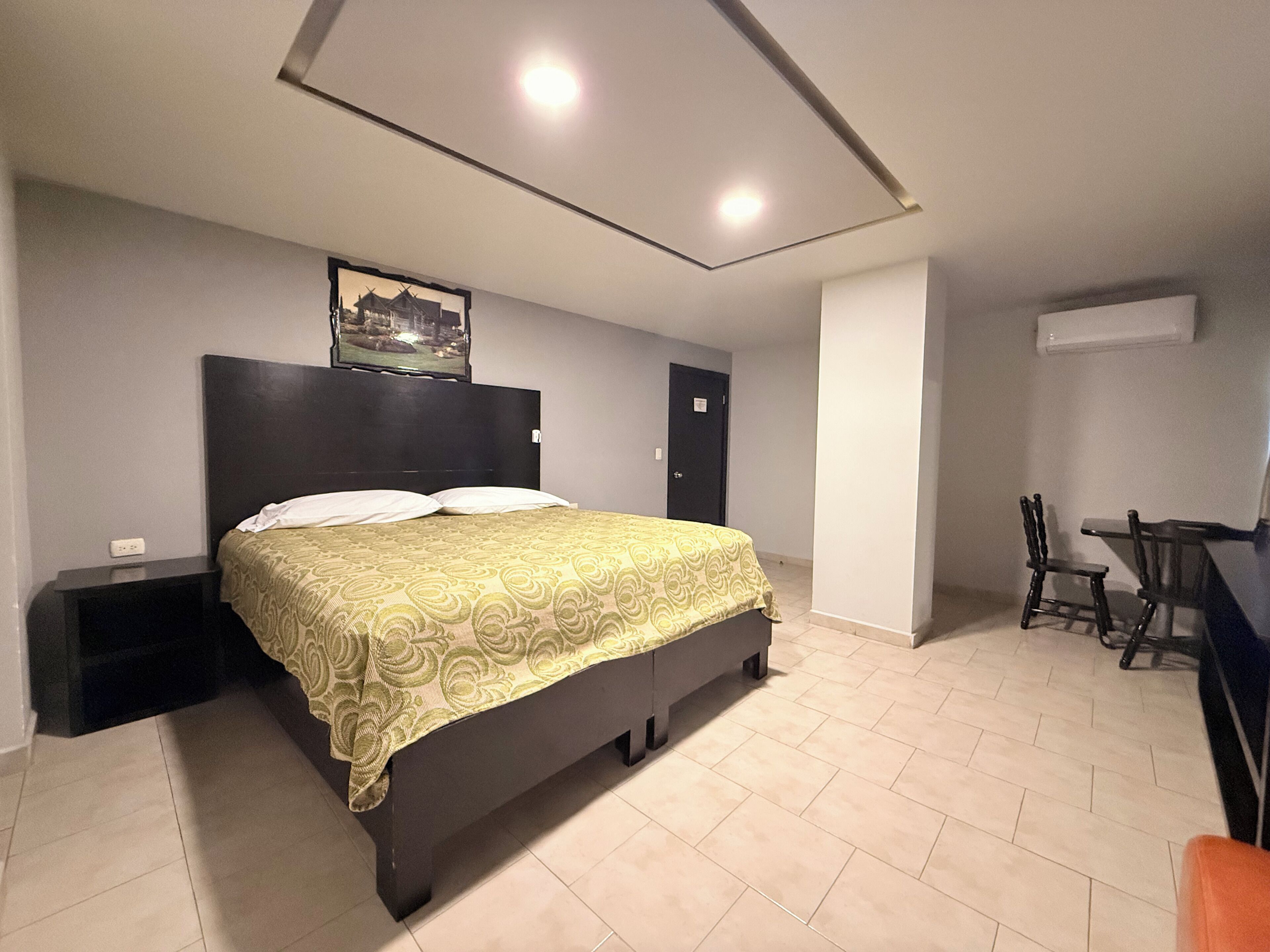 Wi-Fi gratuit, accès pour personnes à mobilité réduite