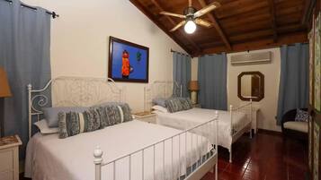 4 camere, Wi-Fi, lenzuola