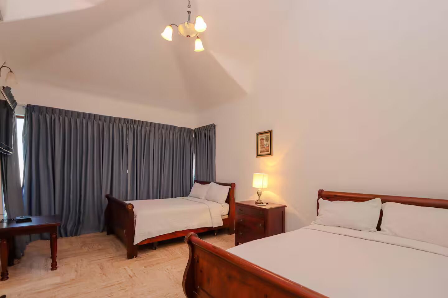 4 habitaciones y wifi gratis 