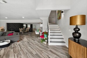 Interior - Poolside Paradise 5-bedroom house located near Palo Duro Canyon (Amarillo)