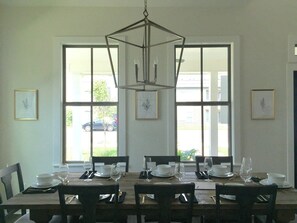 Dining - 8th Street Cottage (Waco)