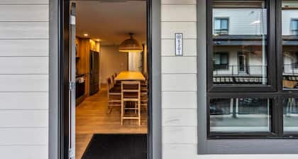 Downtown Suite | Kitchen + Near Mountain Resort