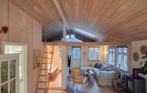 Free WiFi - Lovely home in Sjølund with WiFi (Sjølund)