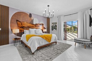 Iron/ironing board, WiFi, bed sheets - Hibiscus Haven  Your perfect island getaway (ANNA MARIA)