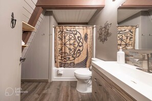 Unclassified image, 2 of 50, button - Shorebirds Villas at the Beach (Ocean Shores)