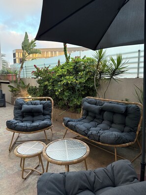 Terrace/patio - 2CH/2SDB - Modern & Bright - Wi-Fi - Garage - Streetcar 2 min (Casablanca)