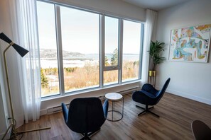 Interior - 209 | Luxury Condo | Pool & River View (Baie-Saint-Paul)