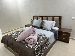 Iron/ironing board, WiFi, bed sheets - Apartment agadirparking wifi swimming pool (Agadir)
