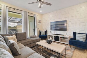 电视、电子游戏、办公室