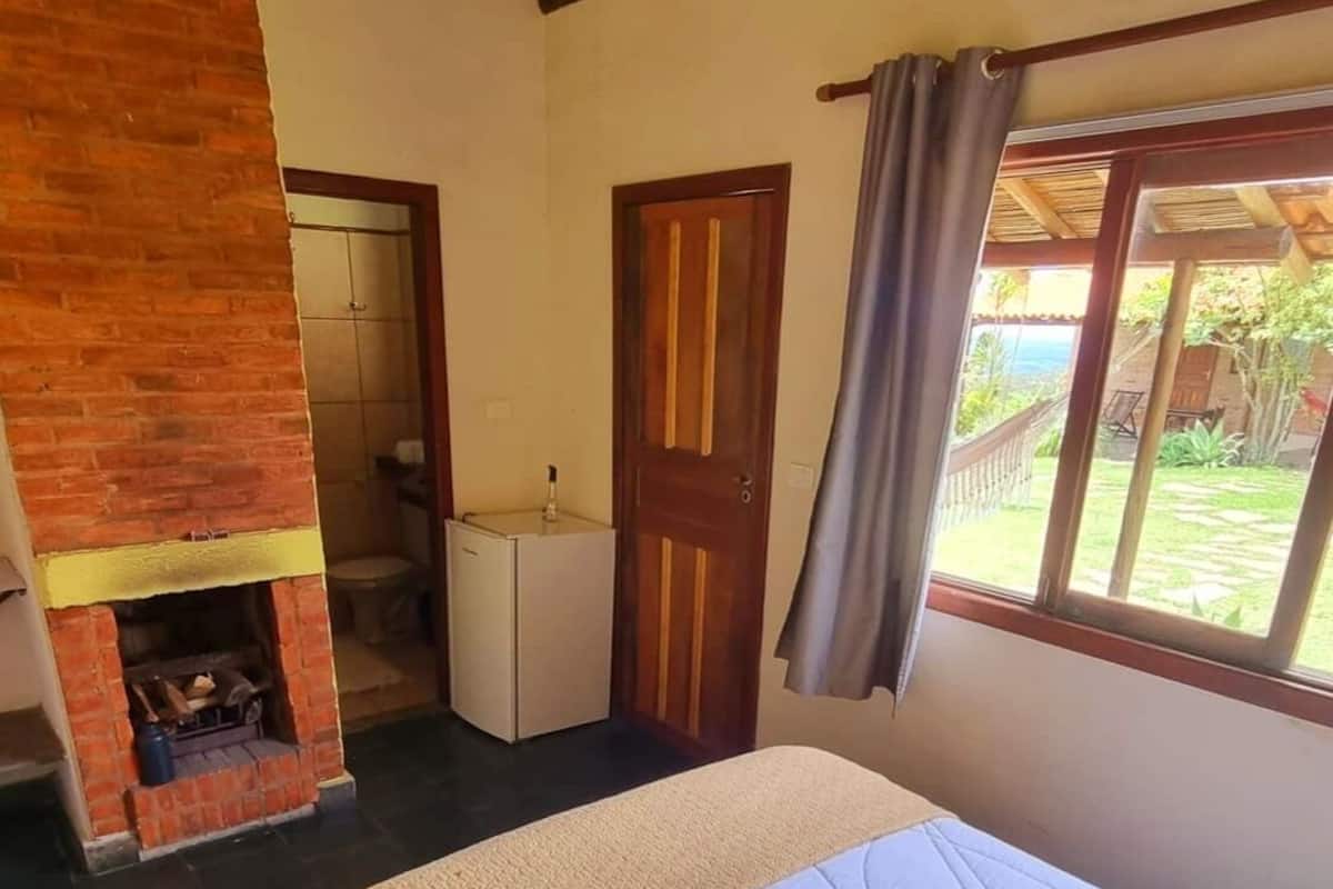 Suite Standar, beranda, pemandangan gunung | Wi-Fi gratis dan seprai linen