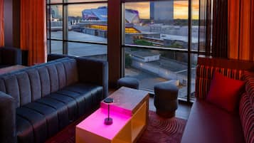 2 Bars/Lounges, Bar auf der Dachterrasse