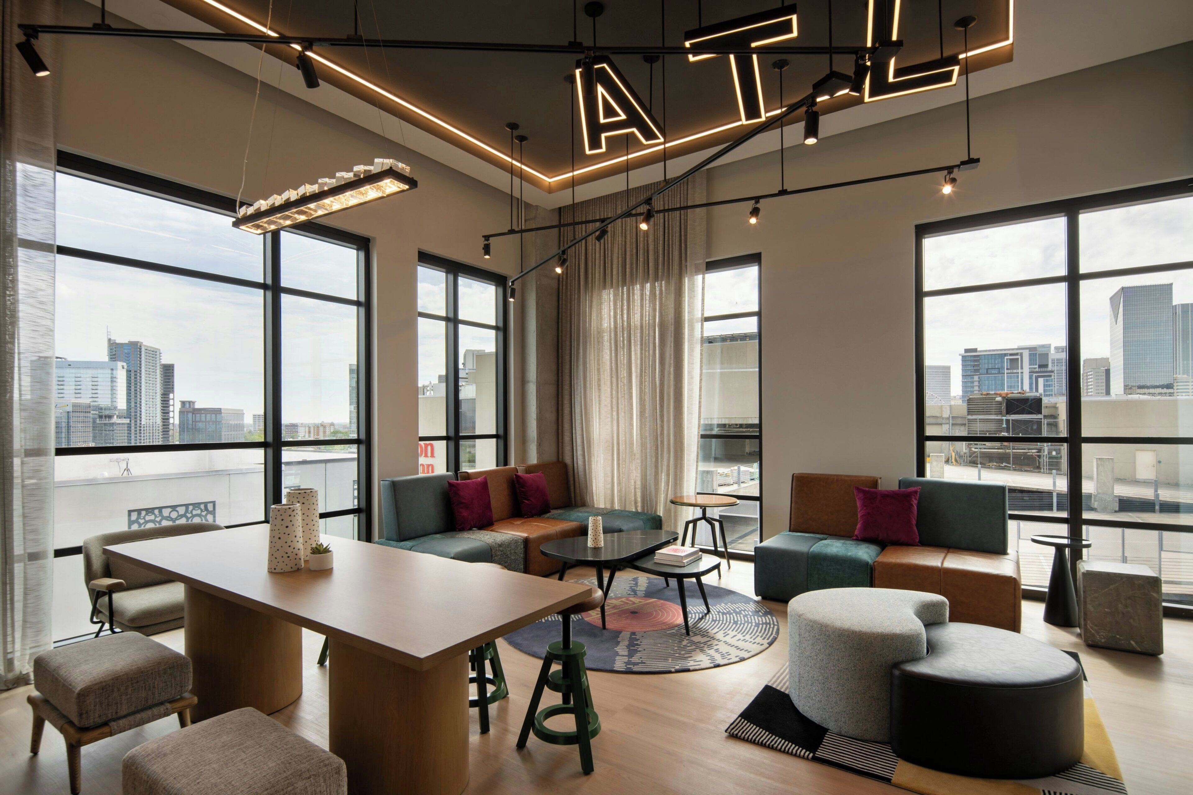 房內夾萬、熨斗/熨衫板、免費 Wi-Fi、床單