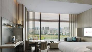 Deluxe Room, 1 King Bed, City View