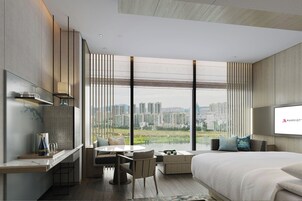 Down duvets, minibar, in-room safe, individually furnished