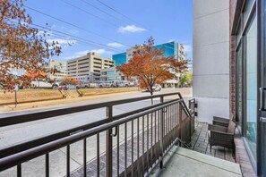 Property grounds - *NEW* Lux Loft V2 (Close to Vandy!) (Nashville)