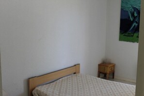 Room - Les Chardons 26 (MOLIETS ET MAA)
