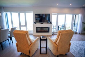 TV, offices