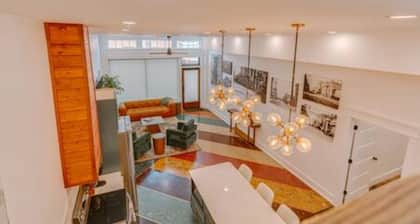 Downtown Mobile Pets Ok Walkable Secure Parking 5 min walk to Regions Arena