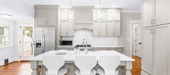A remodeled Chapel Hill retreat — walkable from UNC and Franklin Street