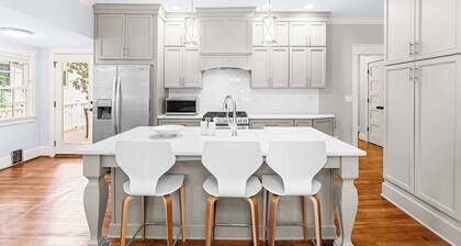 A remodeled Chapel Hill retreat — walkable from UNC and Franklin Street