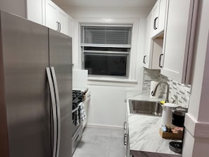 Fridge, microwave, oven, stovetop - 2BR w/ Kitchen & Living Room • Walk to Delmar Loop (St Louis)