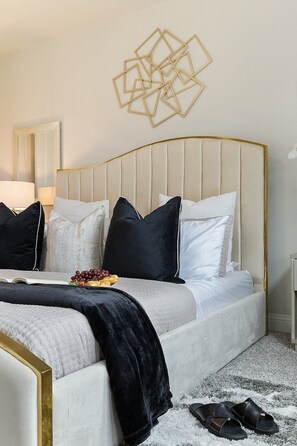 Ferros/tábuas de passar roupa, Wi-Fi de cortesia, roupa de cama