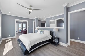 6 bedrooms, desk, iron/ironing board, WiFi - Sea Forever-Oceanfront Home with Sweeping Views (Navarre)