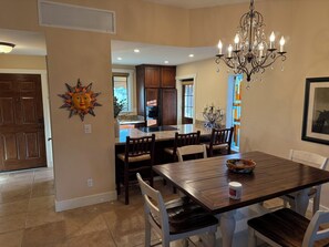 تناول الطعام