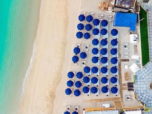 On the beach - Corazon Cabo, Infinty Two Queen Sunset View Hot Tub, Spend New Year's in Cabo (Cabo San Lucas)