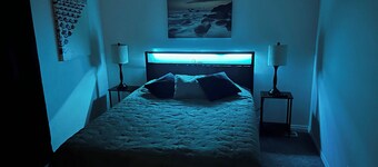 South Side Resort - Very Close Derby Turnpike Dtn