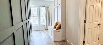 Cozy Basement Suite Retreat