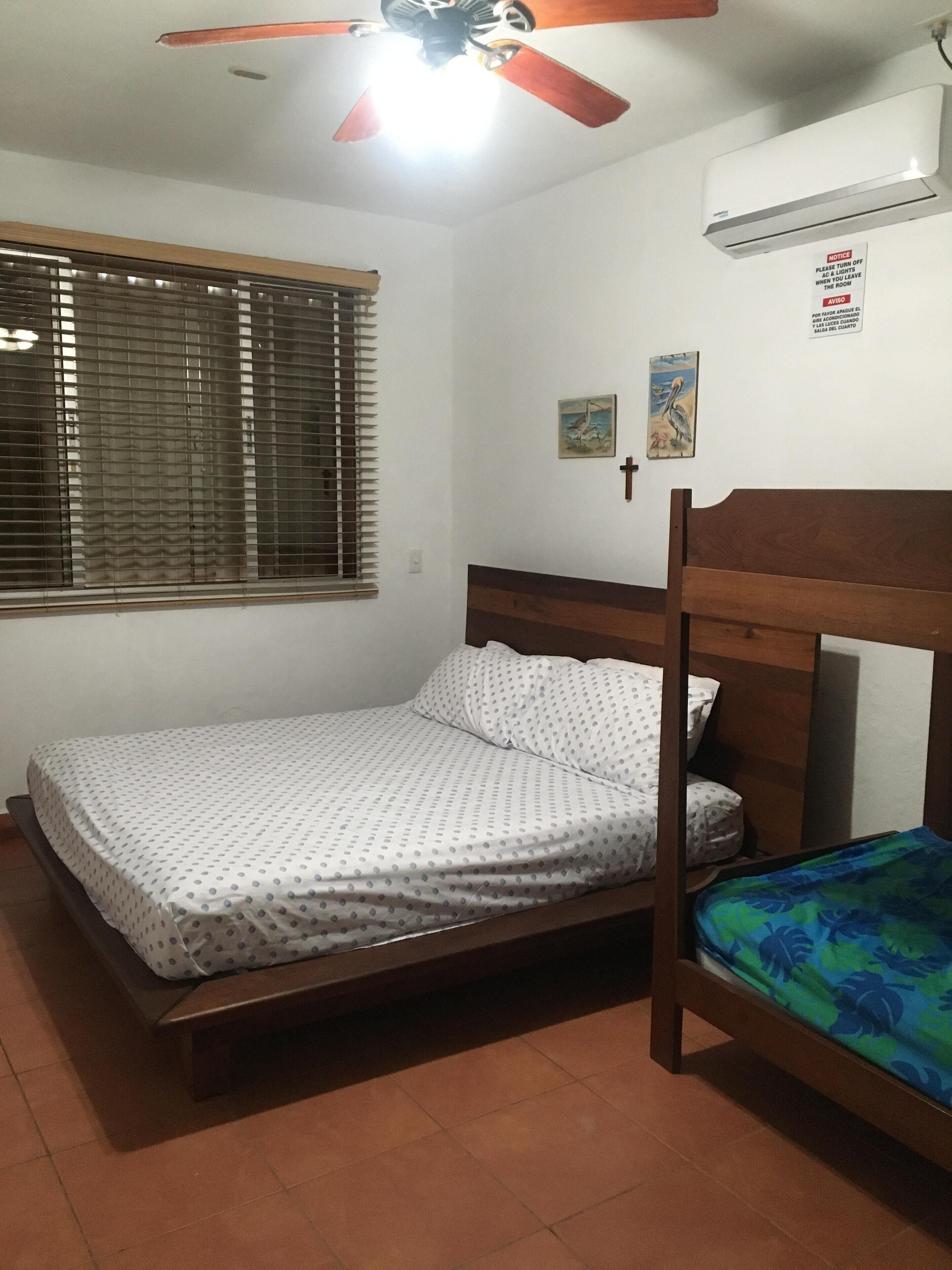 5 bedrooms, iron/ironing board, free WiFi, bed sheets