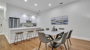 House (2 Bedrooms) | Interior - The Juliette by AvantStay (Savannah)