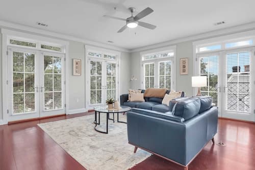 House (3 Bedrooms) | Front of property
