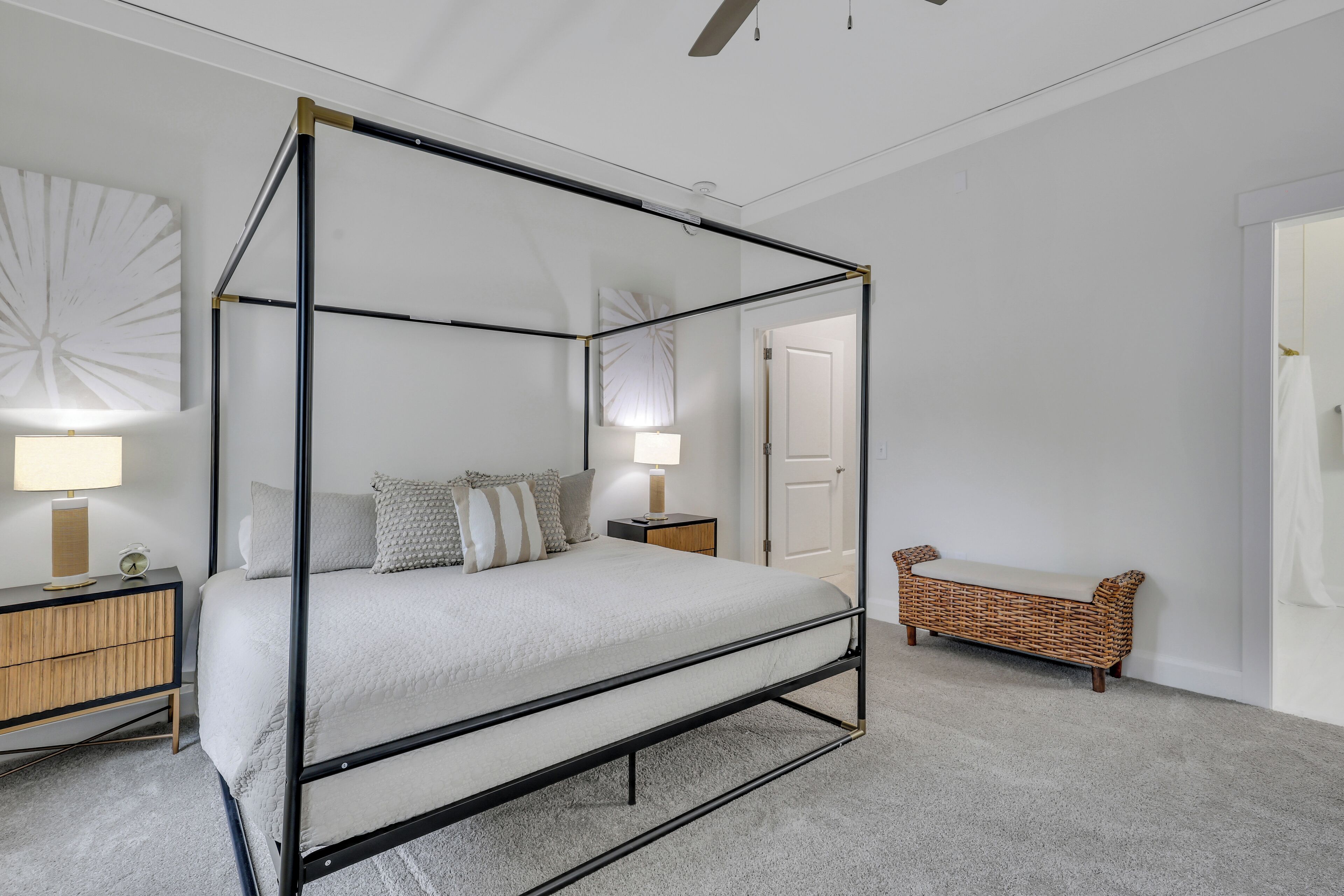 2BDR ADA | Free WiFi, bed sheets