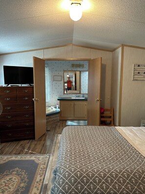 3 chambres, fer et planche à repasser, Wi-Fi, literie fournie