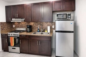 Fridge, microwave, oven, stovetop - 1BR Beach Apartment • Steps to Bars and Dining (Hollywood)