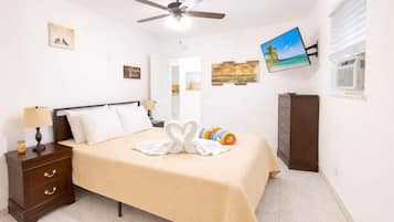 1 bedroom, desk, iron/ironing board, travel cot