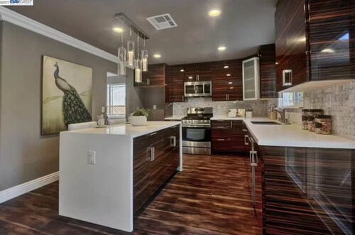 Quiet 5BR Home – Family & Work Travel Ready