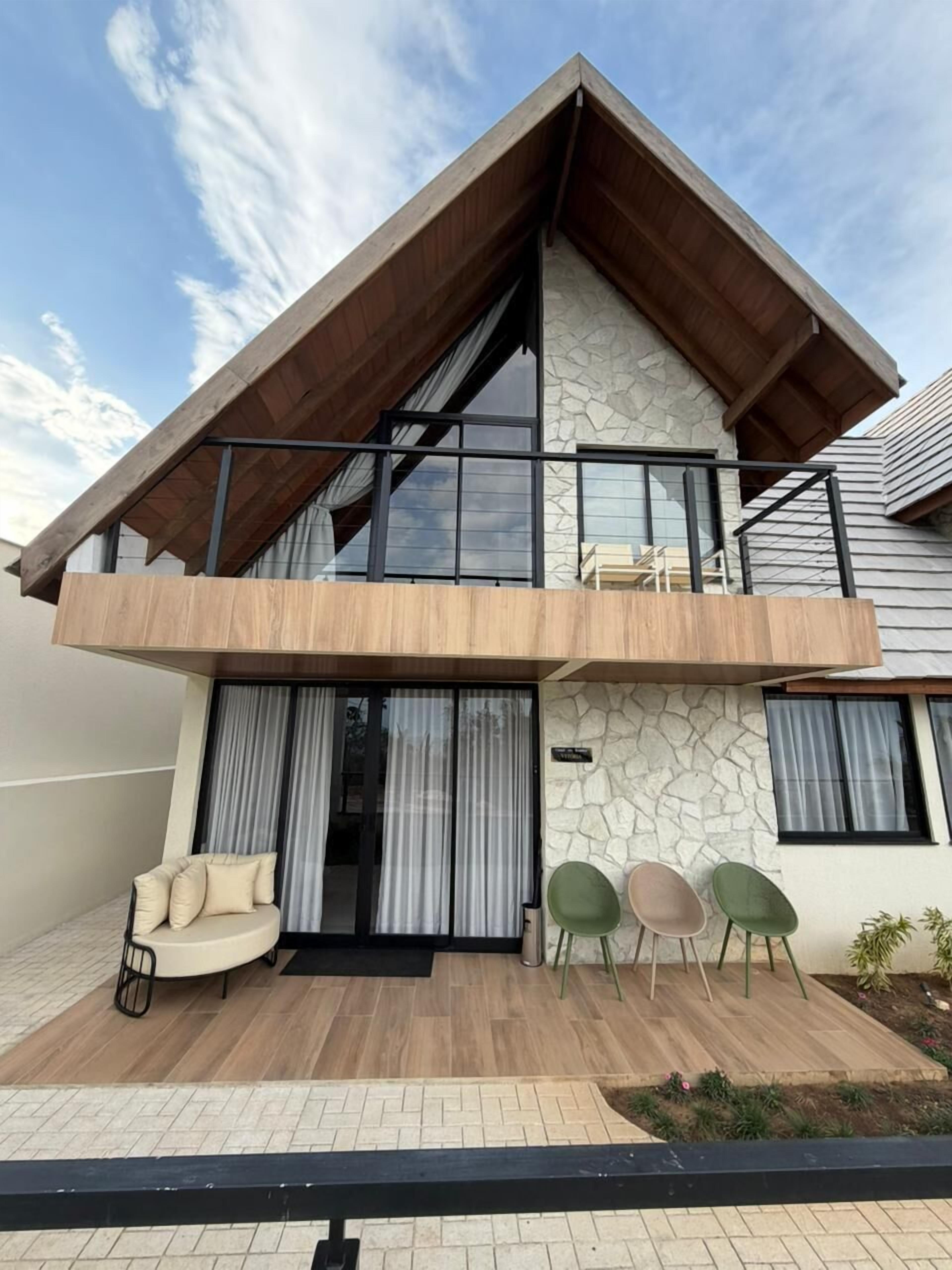 Family Chalet, 2 Bedrooms, Mountain View | Free WiFi