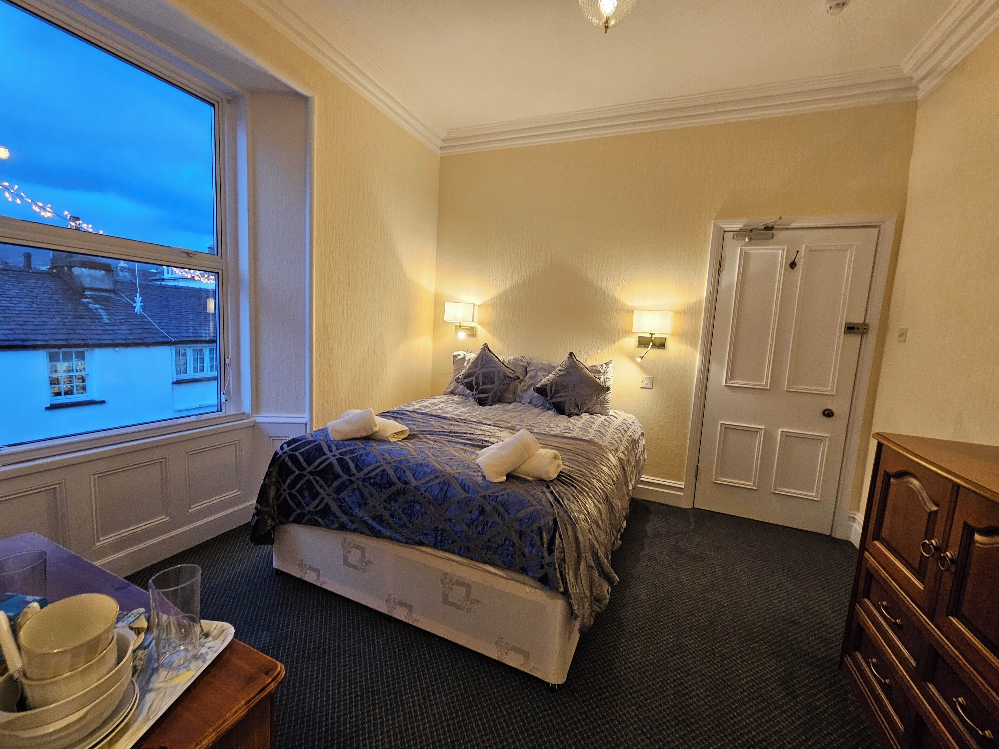 Deluxe Room | Individually furnished, desk, laptop workspace, free WiFi